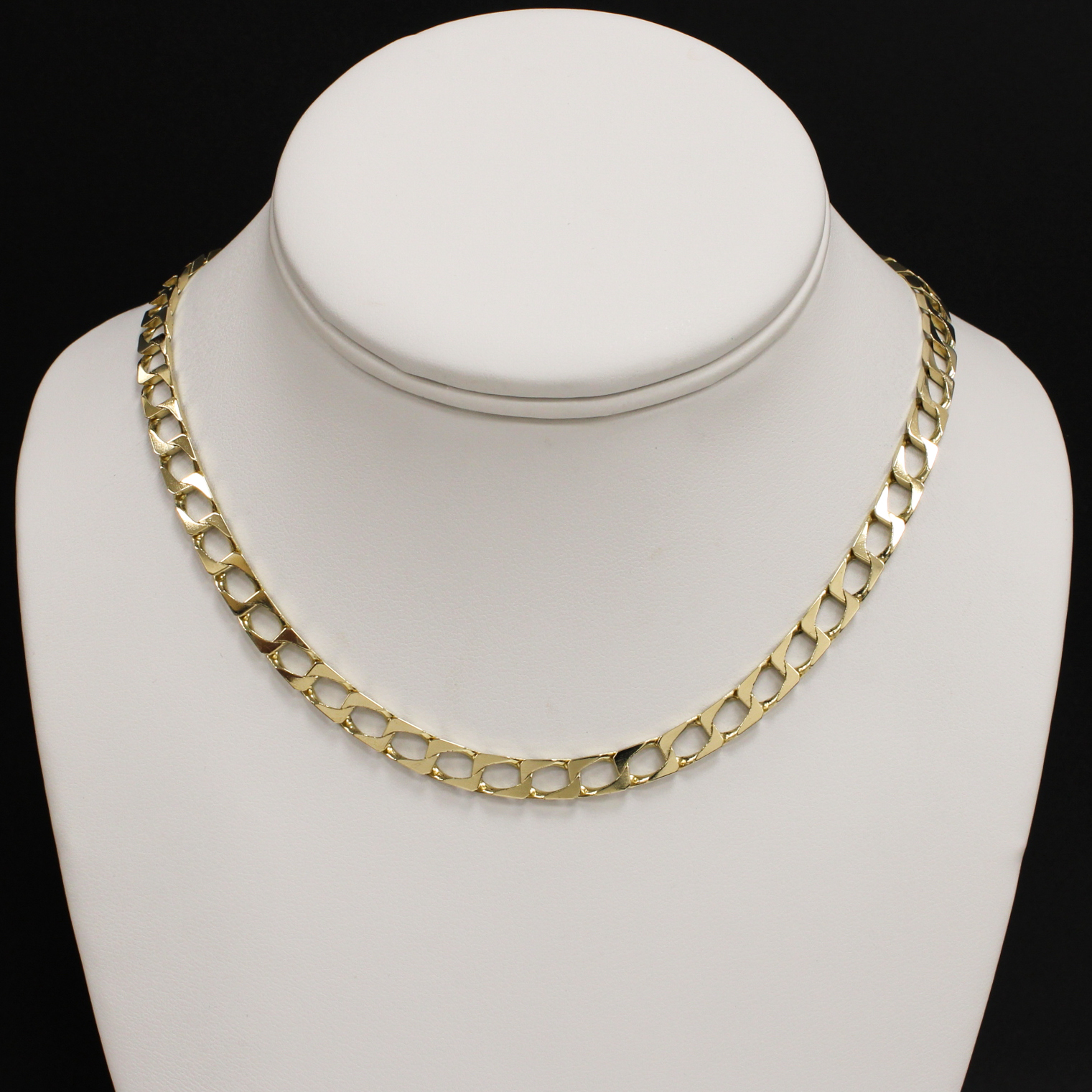 9ct Yellow Gold 24" Square Curb Chain 9ct Yellow Gold 24" Square Curb Chain