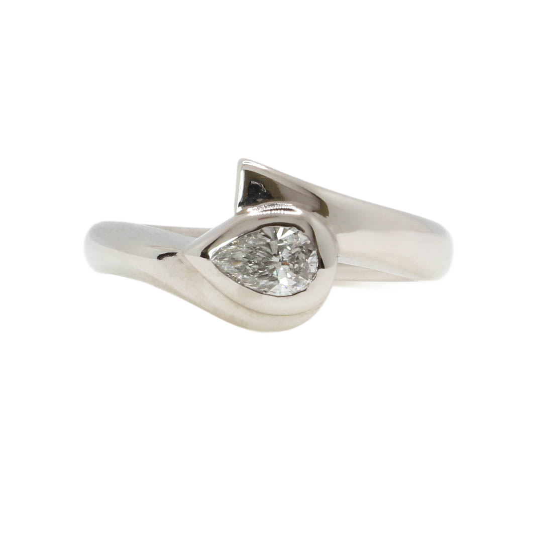 18ct White Gold Diamond Solitaire Ring 0.30ct 18ct White Gold Diamond Solitaire Ring 0.30ct