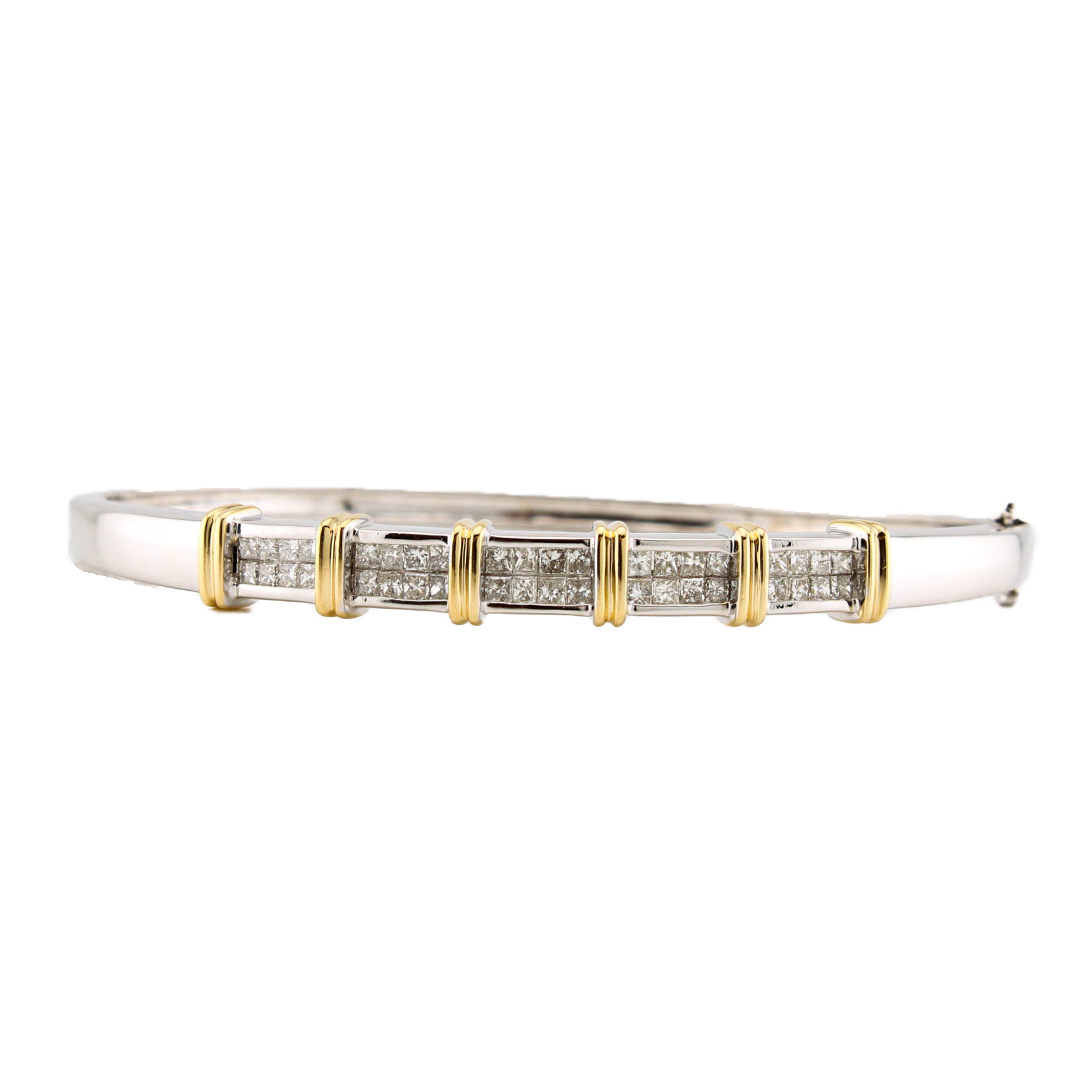 Pre-Owned 18ct White Gold Diamond Bangle Total 1.00ct Pre-Owned 18ct White Gold Diamond Bangle Total 1.00ct