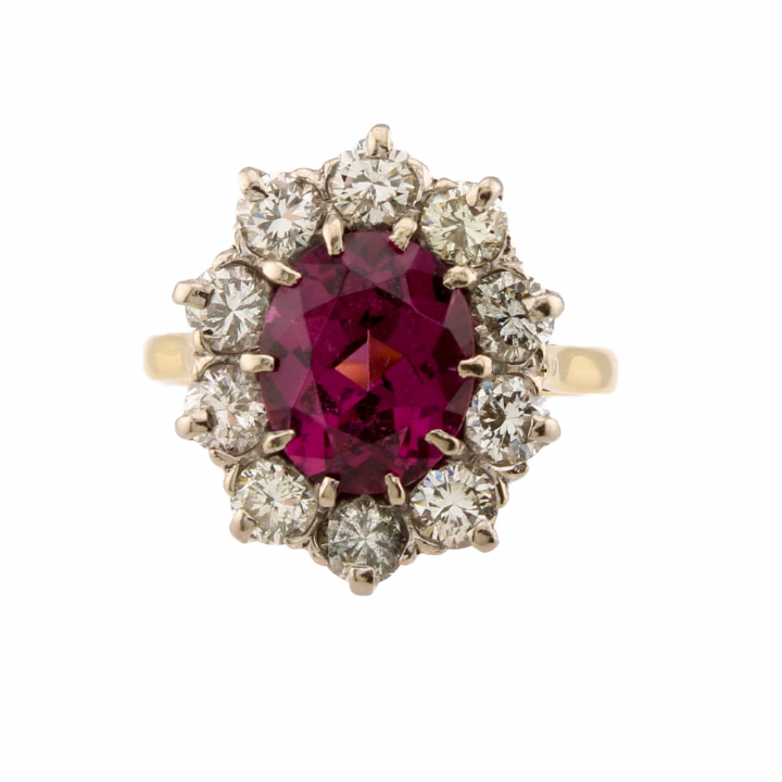 Pre-Owned 18ct Gold Garnet & Diamond Cluster Ring Total 1.30ct 1609181