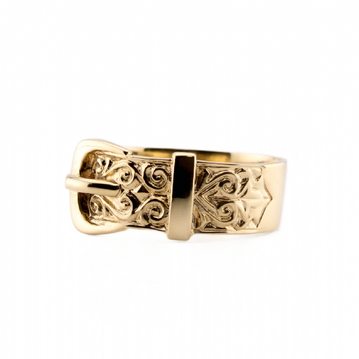 Pre-Owned 9ct Yellow Gold Embossed Buckle Ring